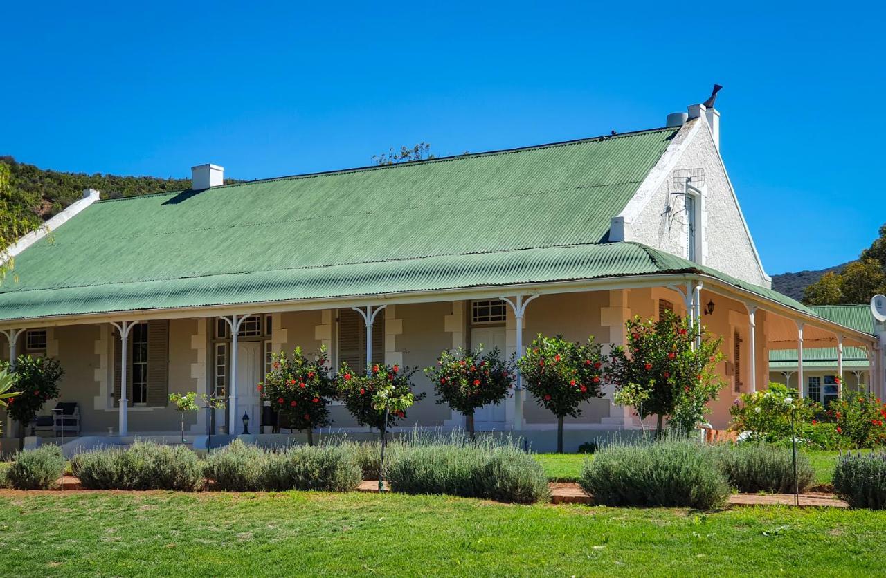Berluda Farmhouse And Cottages Oudtshoorn Buitenkant foto