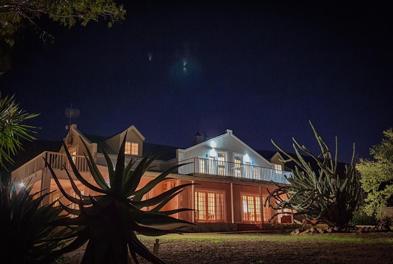 Berluda Farmhouse And Cottages Oudtshoorn Buitenkant foto
