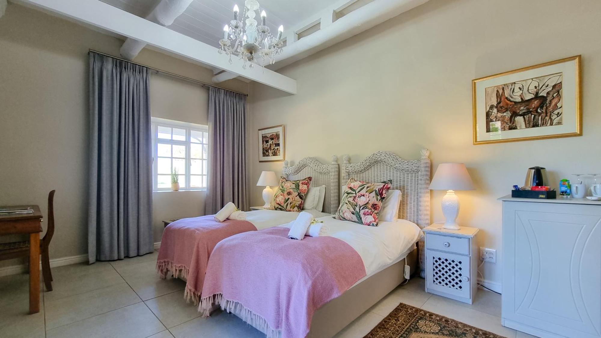 Berluda Farmhouse And Cottages Oudtshoorn Buitenkant foto